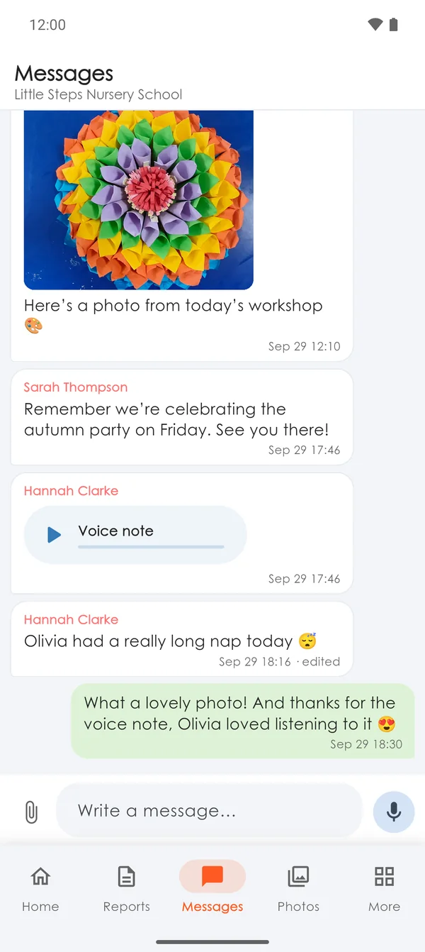 Messages between the family and the nursery in the Nursery Parents app